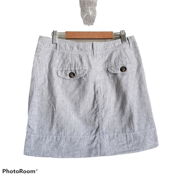 Ann Taylor Loft grey striped a-line skirt size 2 - Picture 8 of 9